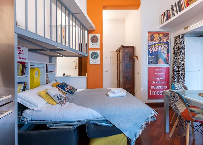 Eclectic San Giovanni Home Metro & Colosseum